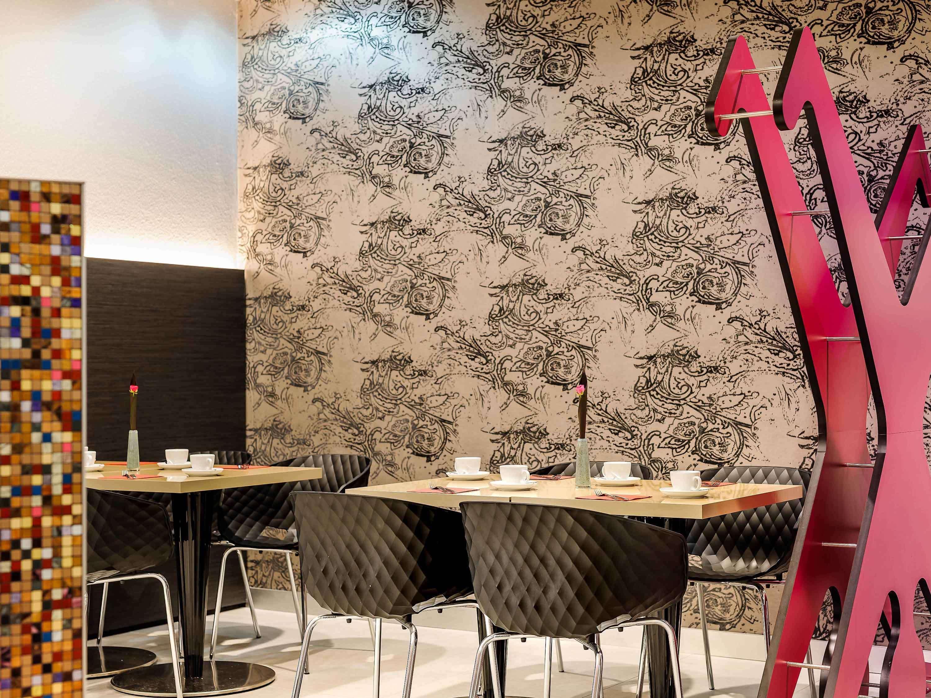 Mercure Hotel Duesseldorf Zentrum Eksteriør billede