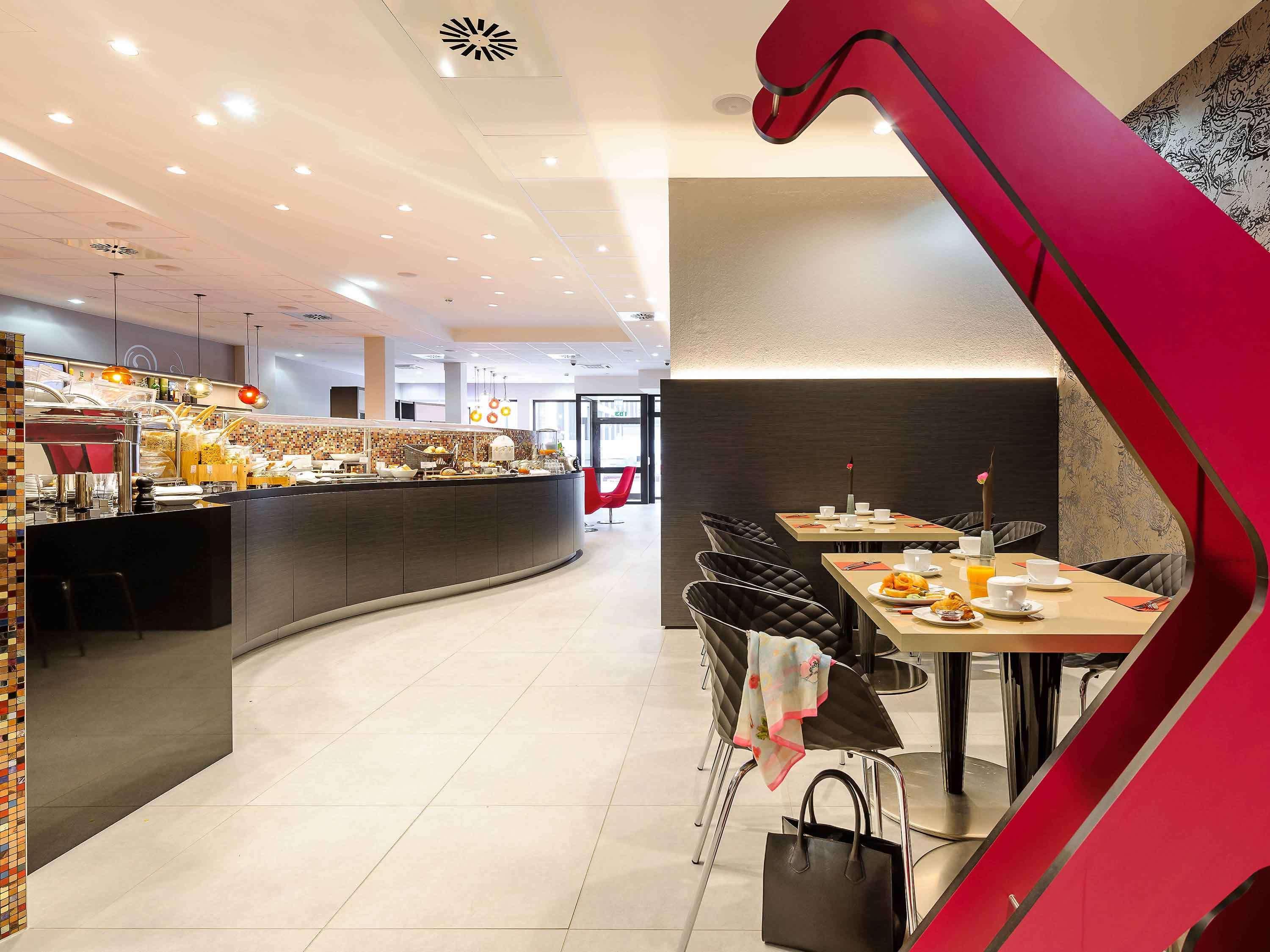 Mercure Hotel Duesseldorf Zentrum Eksteriør billede
