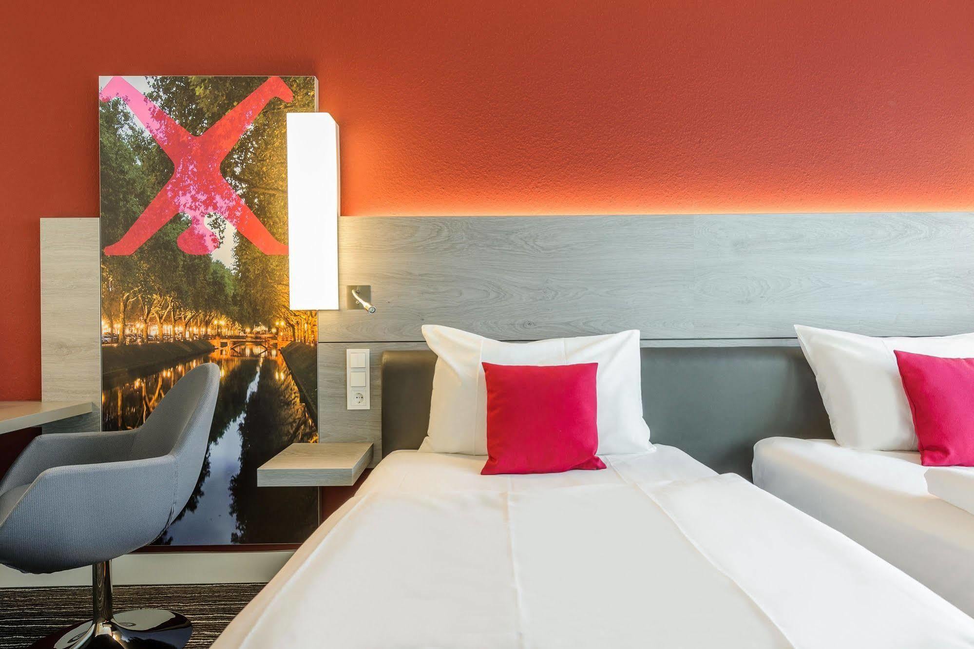 Mercure Hotel Duesseldorf Zentrum Eksteriør billede